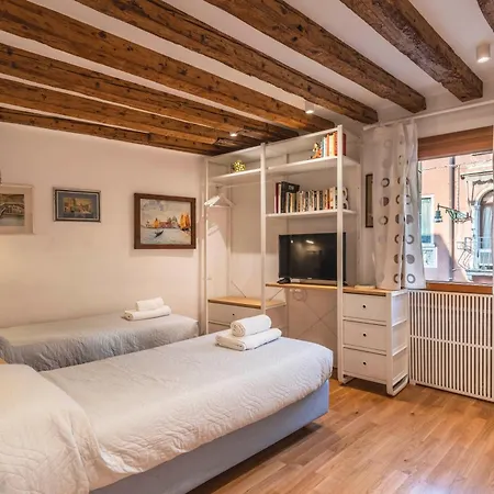 Lägenhet Ca' Sartori Venedig