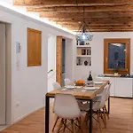 Апартаменты Ca' Sartori *