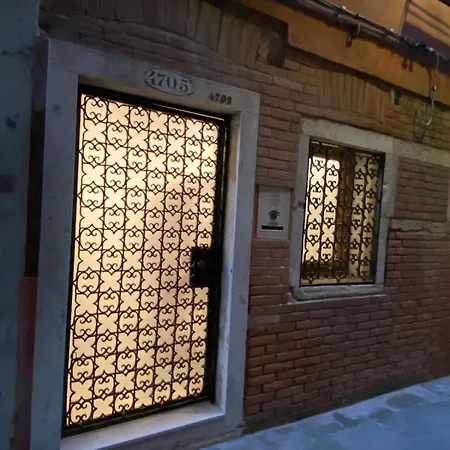 Ca' Sartori Apartmán *